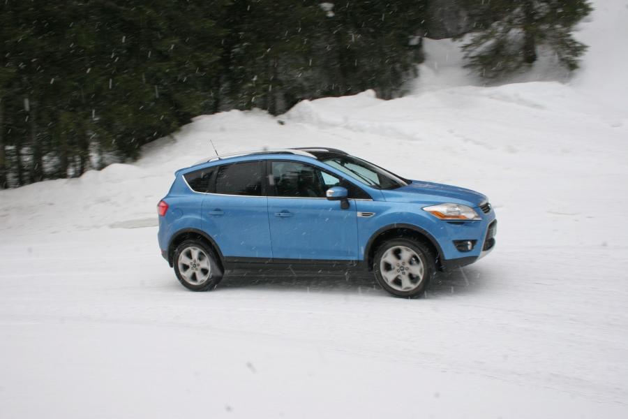  Ford Kuga 2008 года  (фото 83 из 139)